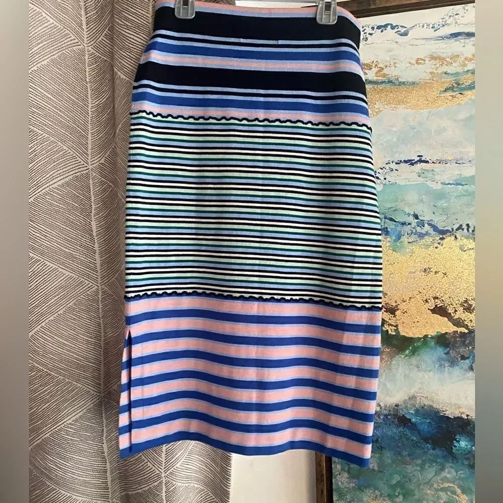 Marni Uniqlo multicolored skirt
in stripes size small - Picture 4 of 11